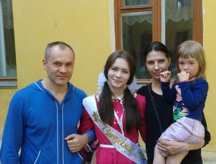 Семья выпускницы.jpg